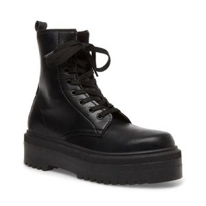 NEW!🖤 Steve Madden Women's Booties KENTON Black